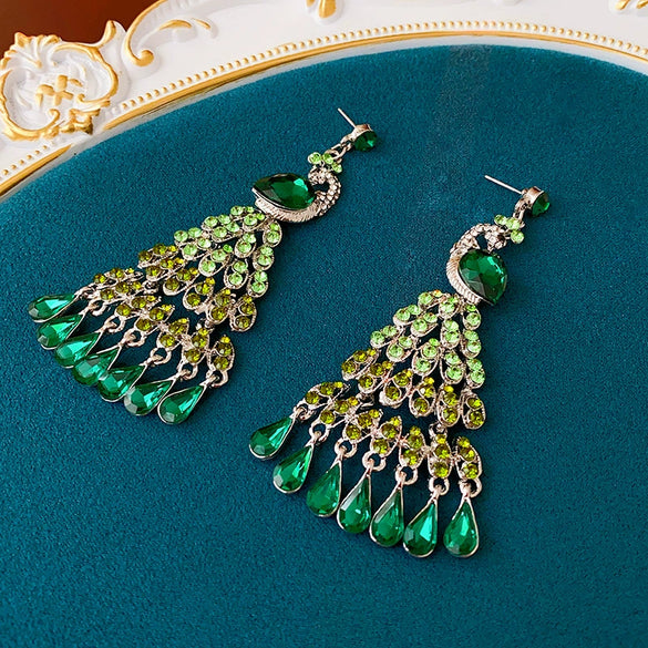 Wholesale Metal Retro Flower Design Diamond Pearl Earrings For Women