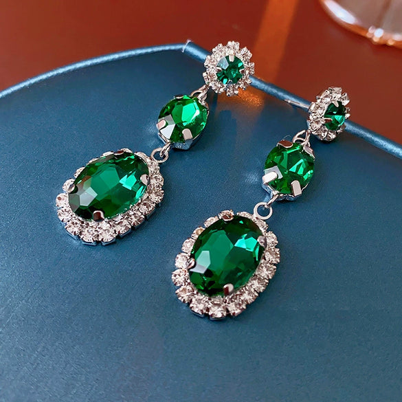 Wholesale Metal Retro Flower Design Diamond Pearl Earrings For Women