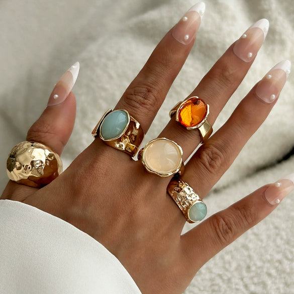 Wholesale Metal Retro Geometric Pattern Electroplated Women's Ring And Bracelet