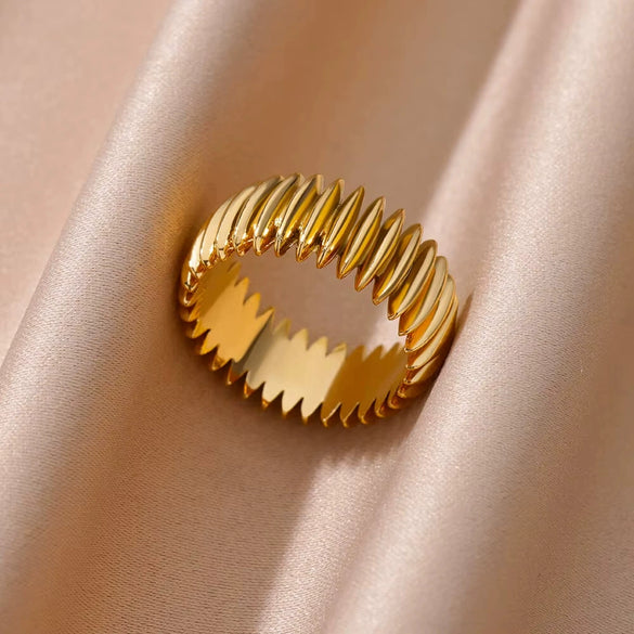 Wholesale Metal Ring Copper Retro Geometric Diamond Pattern Electroplated