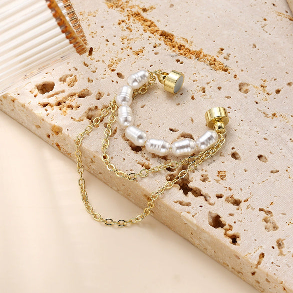 Wholesale Metal Ushaped Retro Style Magnet Pearl Tassel Electroplated Ear Clip For Women