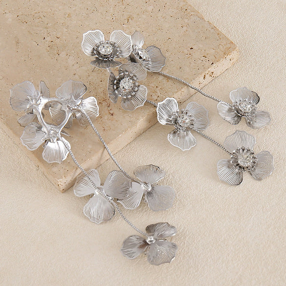 Wholesale Metal Zinc Alloy Flowershaped Electroplated Earrings For Women