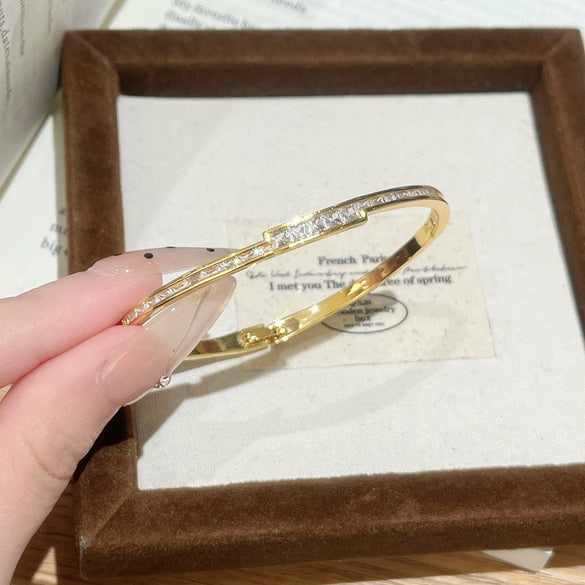 Wholesale Microinlaid Brass Square Zircon Interwoven Geometric Clasp Bracelet Light Luxury Style