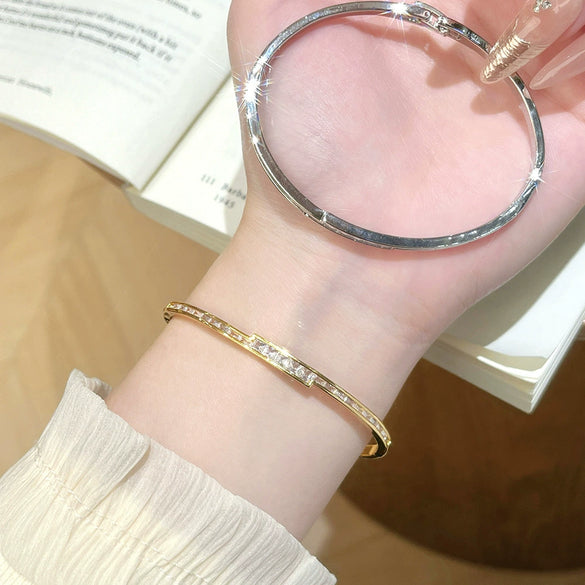 Wholesale Microinlaid Brass Square Zircon Interwoven Geometric Clasp Bracelet Light Luxury Style