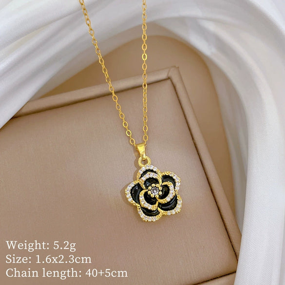 Wholesale Minimalist Camellia Pattern Stainless Steel And Copper Necklace For Women With Electroplating