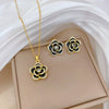 Wholesale Minimalist Camellia Pattern Stainless Steel And Copper Necklace For Women With Electroplating