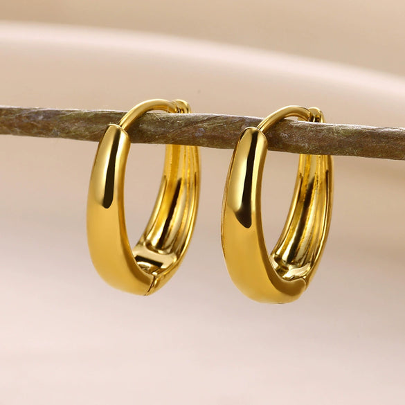 Wholesale Minimalist Copper Earrings With Electroplating Treatment