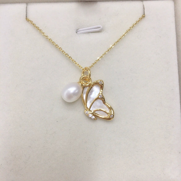Wholesale Minimalist Freshwater Pearl And Seashells Butterfly Pendant Necklace With Rice And Droplet Shape Pearls And Copper Accessories
