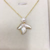 Wholesale Minimalist Freshwater Pearl Pendant Necklace With Frosted Paint Gradient Leaf Design Copper Accessory And Flat Roundbun Round Pearls