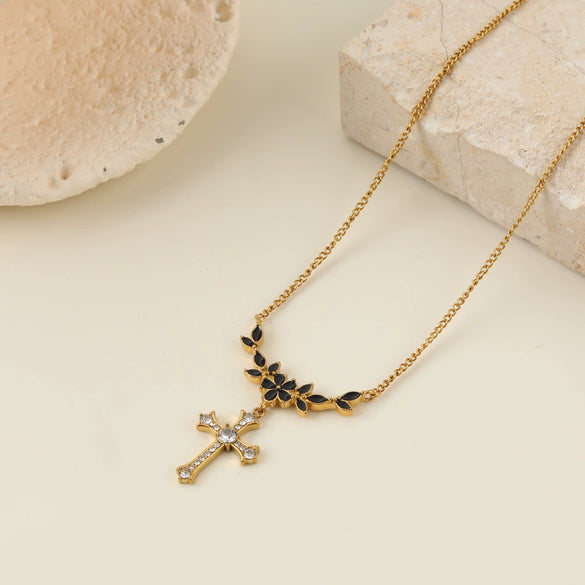 Wholesale Minimalist Geometric Stainless Steel 18K Gold Electroplated Cross Pendant Necklace For Women