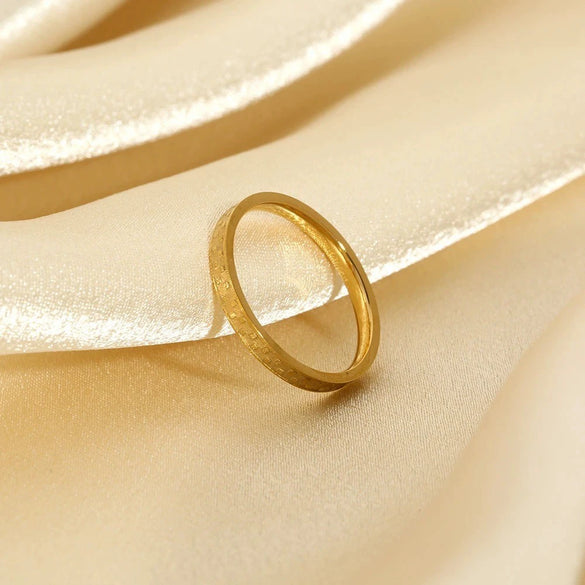 Wholesale Minimalist Geometric Stainless Steel 18K Gold Plated Stackable Ring For Women
