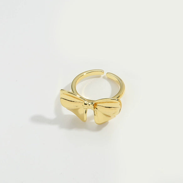 Wholesale Minimalist Geometric Tie Pattern Copper Ring For Women