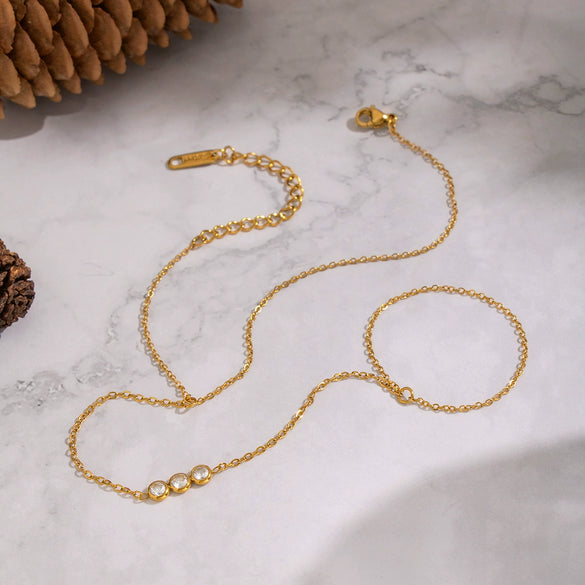 Wholesale Minimalist Ins Style White Zircon Stainless Steel Vacuum Plated Finger Chain Bracelet For Women