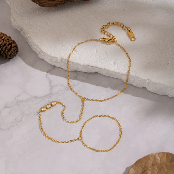 Wholesale Minimalist Ins Style White Zircon Stainless Steel Vacuum Plated Finger Chain Bracelet For Women