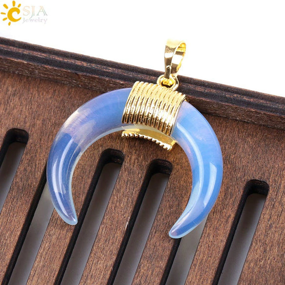 Wholesale Minimalist Natural Crystal Moonstone Semiprecious Stone Copper Buckle Pendant Jewelry With Electroplating