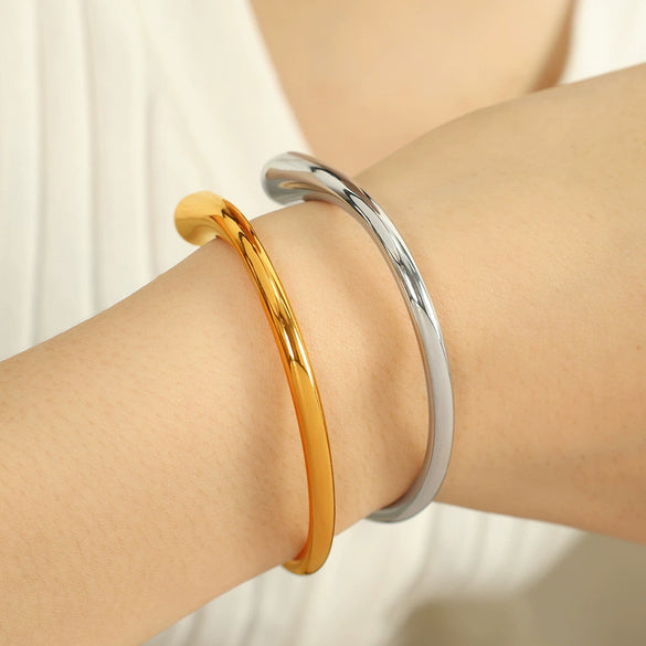 Wholesale Minimalist Open Water Drop 316L Stainless Steel Handmade Electroplated Bracelet For Women