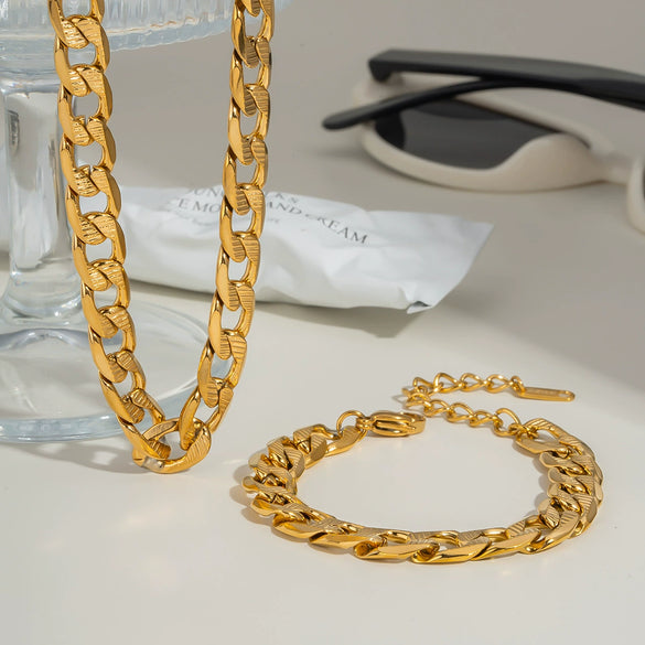 Wholesale Minimalist Simple Basic Titanium Steel Gold Plated Waterproof Jewelry With Geometric Horse Whip Chain Necklace And Bracelet