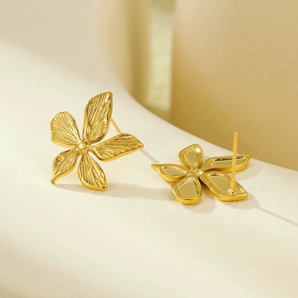 Wholesale Minimalist Small Flower Stainless Steel And 18K Gold Electroplated Earrings For Women