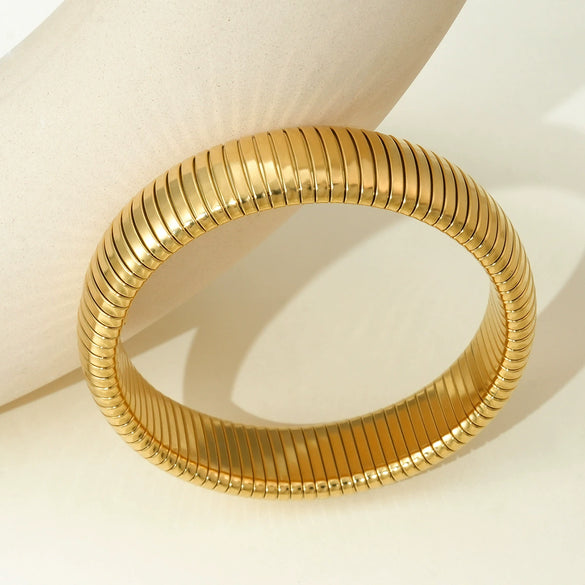 Wholesale Minimalist Snake Bone Stretchable Soft Bracelet Electroplated Titanium Steel With Vertical Stripe Design
