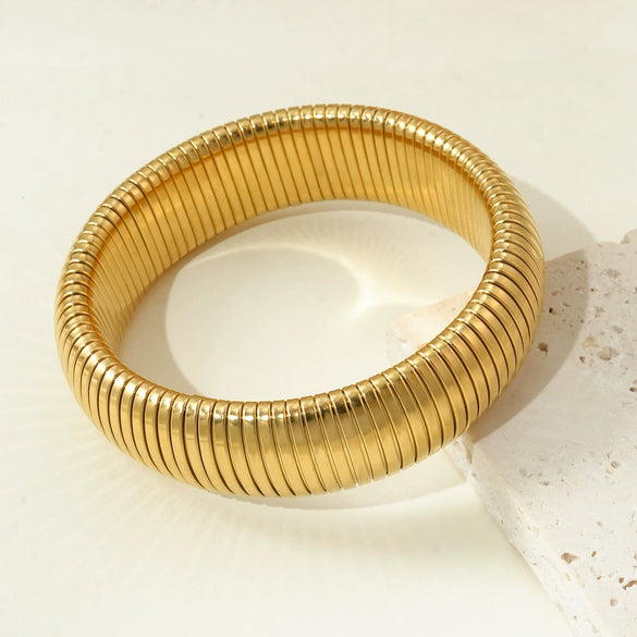 Wholesale Minimalist Snake Bone Stretchable Soft Bracelet Electroplated Titanium Steel With Vertical Stripe Design