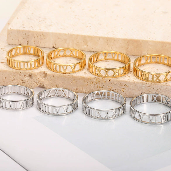Wholesale Minimalist Stainless Steel Hollow Heart Shape Geometric Unisex Ring With Electroplating