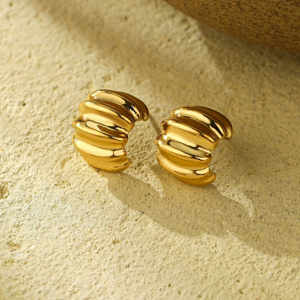 Wholesale Minimalist Stainless Steel Pleated Irregular Earrings With Electroplating