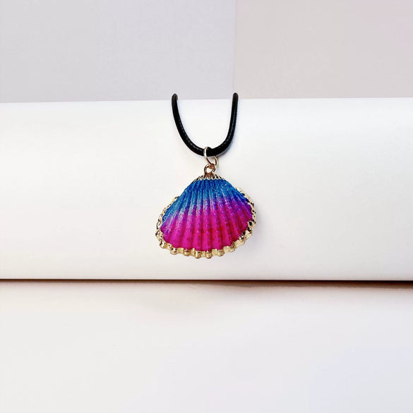 Wholesale Minimalist Waxed Leather Rope Natural Conch Shell Necklaces With Electroplated Gold Edge