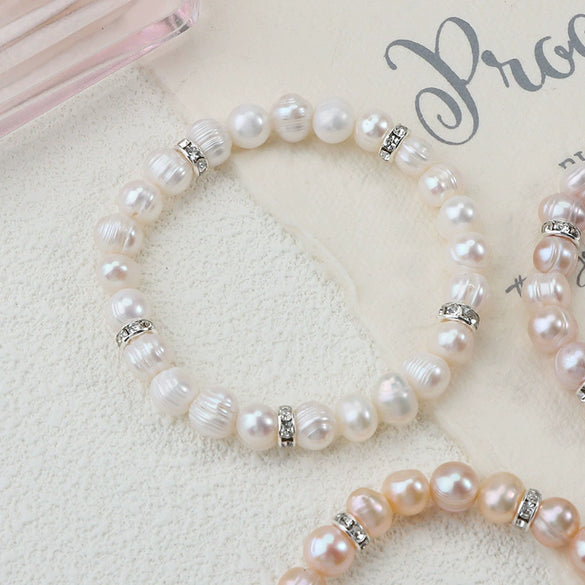 Wholesale Minimalist Women's Natural Freshwater Real Pearl Bracelet With Elastic Thread And Round Pattern