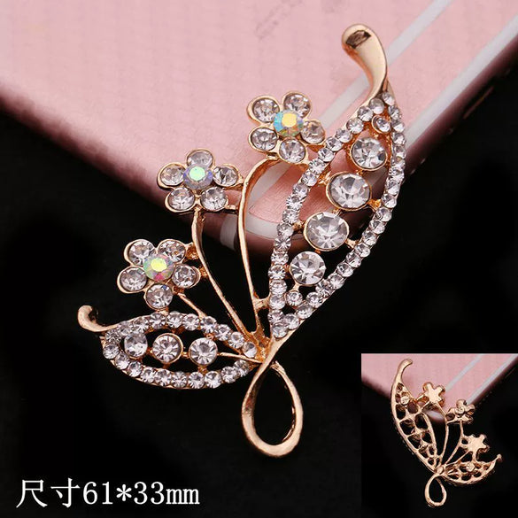 Wholesale Mobile Phone Case Jewelry Pendant With Pearl Flower Bear And Sunflower Design Alloy Electroplated