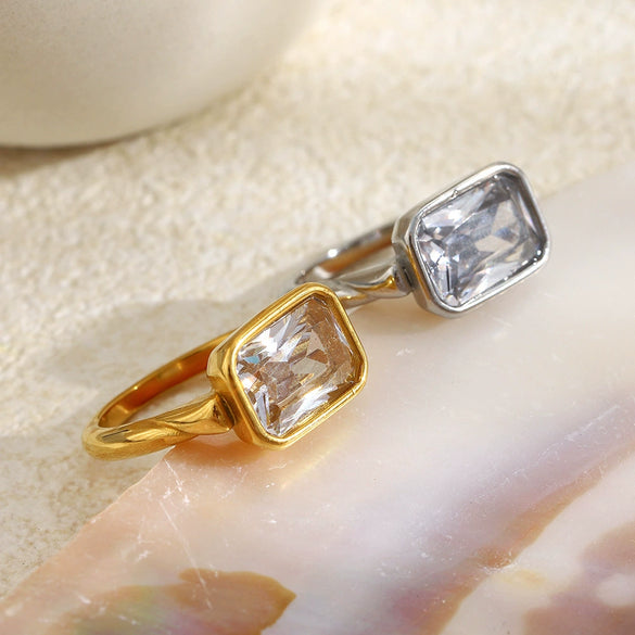 Wholesale Modern Minimalist Geometric Stainless Steel 18K Goldplated Rectangular Zirconia Cutcorner Ring For Women