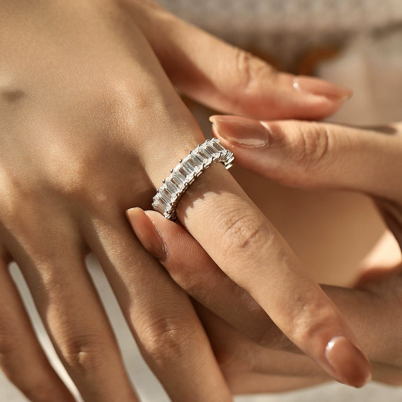 Wholesale Modern S925 Sterling Silver Ring For Women Geometric Inlaid Zircon Full Diamond Row Ring