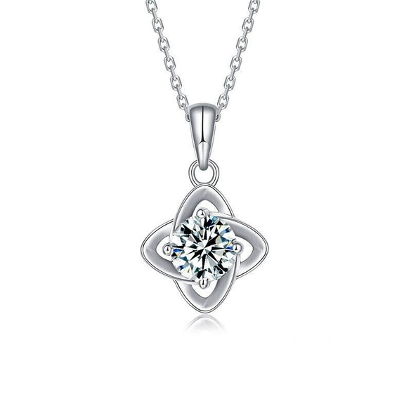 Wholesale Moissanite Four Leaf Clover Sterling Silver 925 Pendant Necklace For Women Electroplated Jewelry