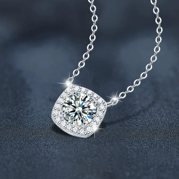 Wholesale Moissanite Geometric Minimalist 925 Sterling Silver Fourclaw Pendant Necklace For Women