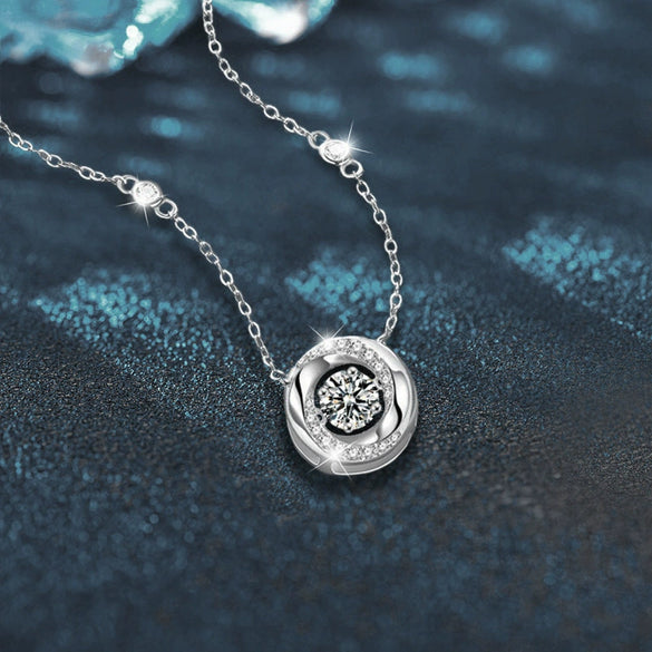 Wholesale Moissanite Necklace S925 Sterling Silver Geometric Mobius Women's Fashion Necklace