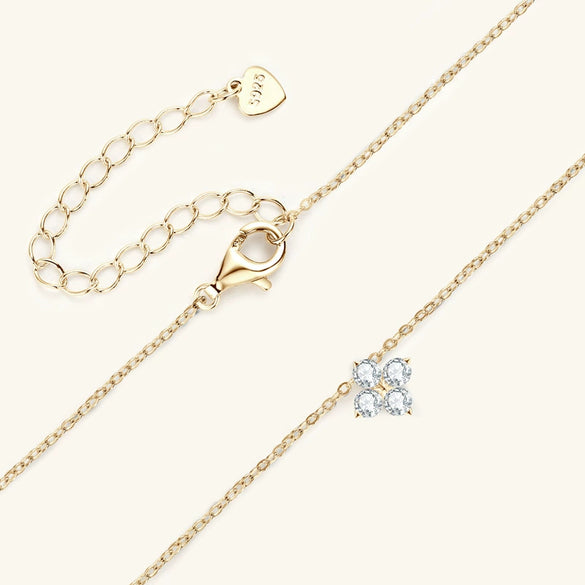 Wholesale Moissanite Necklace With Fourleaf Clover Design S925 Sterling Silver Electroplated Ochain For Women Geometric Style
