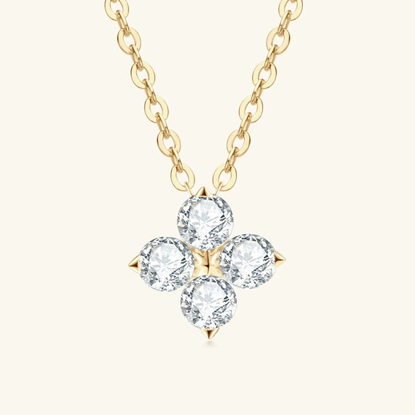 Wholesale Moissanite Necklace With Fourleaf Clover Design S925 Sterling Silver Electroplated Ochain For Women Geometric Style