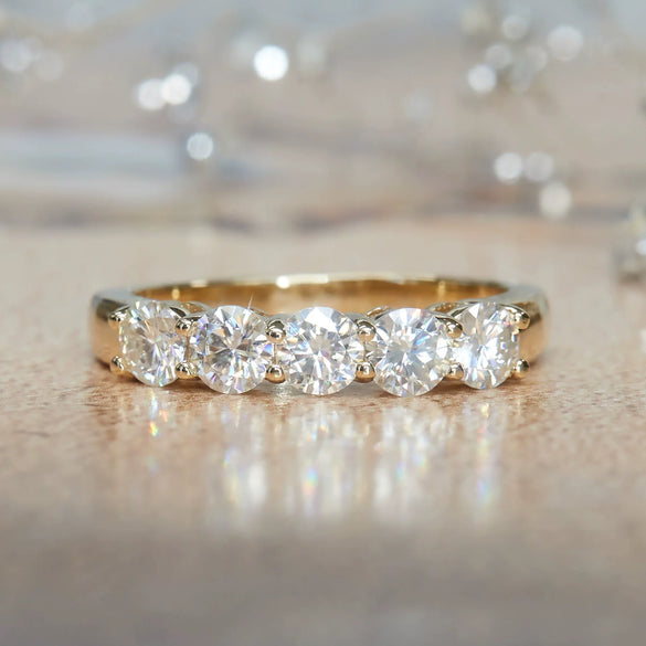 Wholesale Moissanite Ring For Women In Geometric Style With Pt950 Platinum 18K Gold And S925 Silver Electroplated