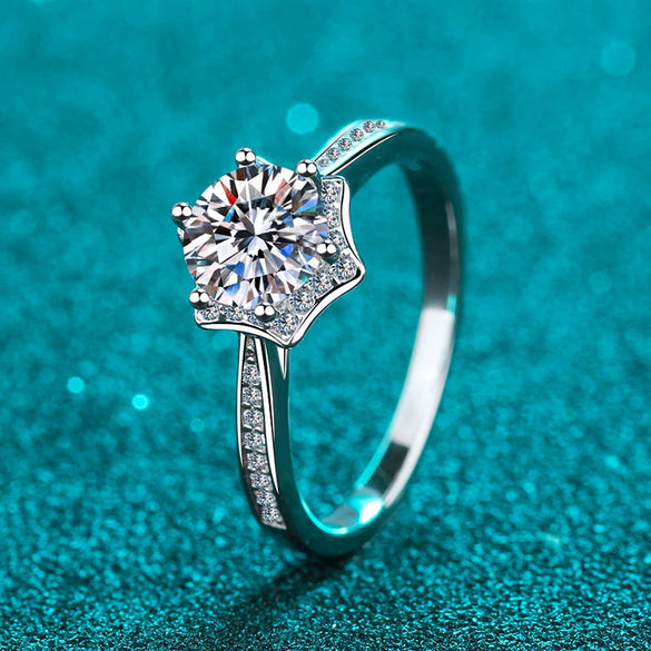 Wholesale Moissanite Ring Simulation Diamond Ring S925 Sterling Silver Classic Sixclaw Star Ring Electroplated
