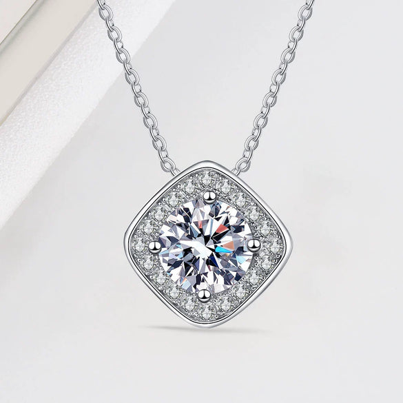Wholesale Moissanite 925 Silver Classic Square Pendant Necklace Electroplated Geometric Style