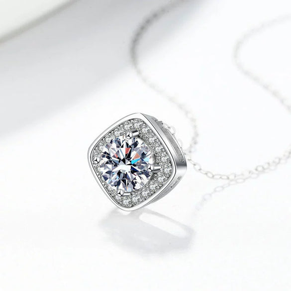 Wholesale Moissanite 925 Silver Classic Square Pendant Necklace Electroplated Geometric Style