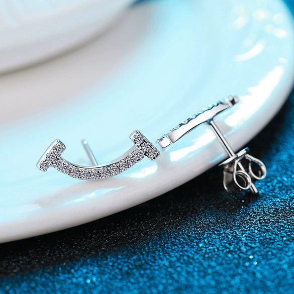 Wholesale Moissanite Smiley Earrings 925 Sterling Silver Geometric Ushape Electroplated For Women