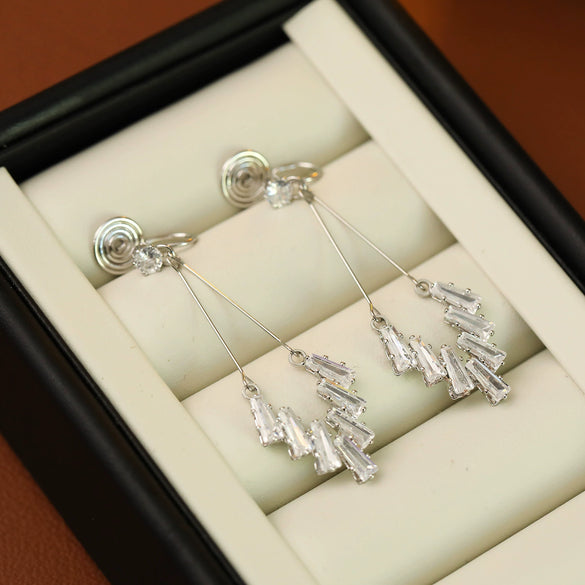 Wholesale Mosquitorepellent Incense Plate Ear Clip For Women Light Luxury Geometric Zircon Electroplated Design