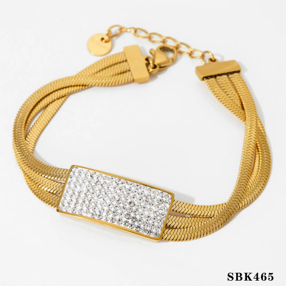 Wholesale Multi Layer Stainless Steel Love Themed Jewelry Suit With Vacuum Plated Clavicle Chain And Bracelet For Women