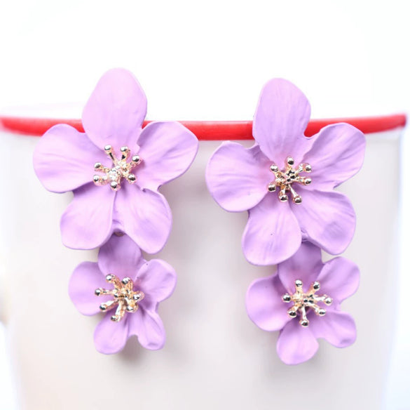 Wholesale Multicolor Double Flower Alloy Earrings With Baking Paint Design For Women Simple Sweet Fashion Trend