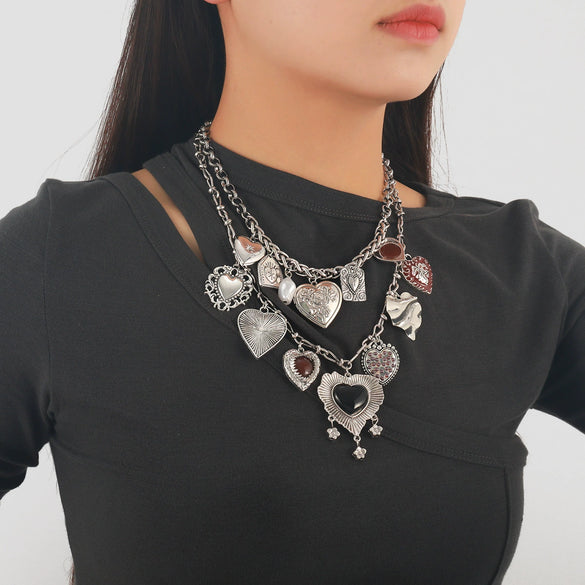 Wholesale Multilayer Metal Retro Heart Pendant Ladies Charm Necklace Alloy Electroplating