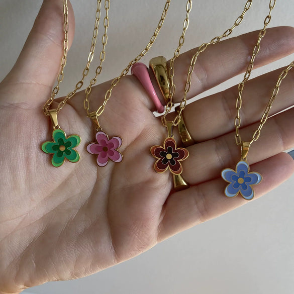 Wholesale Multilayer Minimalist Oil Drop Flower Pendant Necklace With Paper Clip Chain Titanium Steel 18K Gold Electroplated Unisex