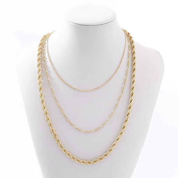 Wholesale Multilayered Geometric Adjustable Metal Cross Chain Necklace For Women With Electroplating