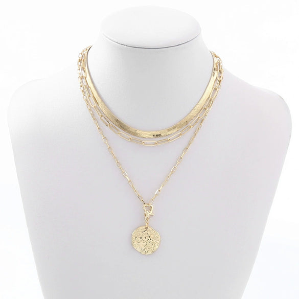 Wholesale Multilayered Geometric Adjustable Metal Cross Chain Necklace For Women With Electroplating