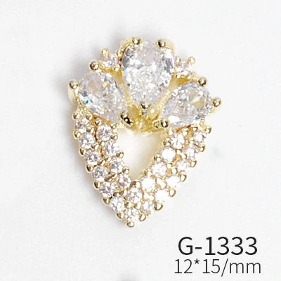 Wholesale Nail Art Pendant With Zircon Real Gold Electroplated Metal Moon Bow Butterfly Design