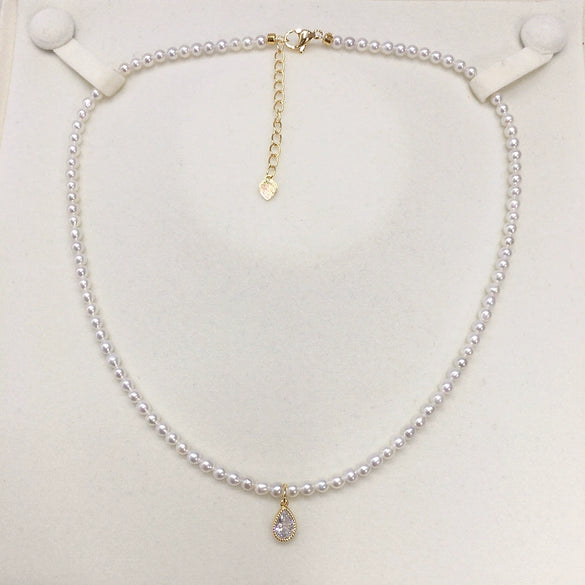 Wholesale Natural Freshwater Pearl Clavicle Necklace Round Shape Copper Alloy And Pearl Material Highend Style